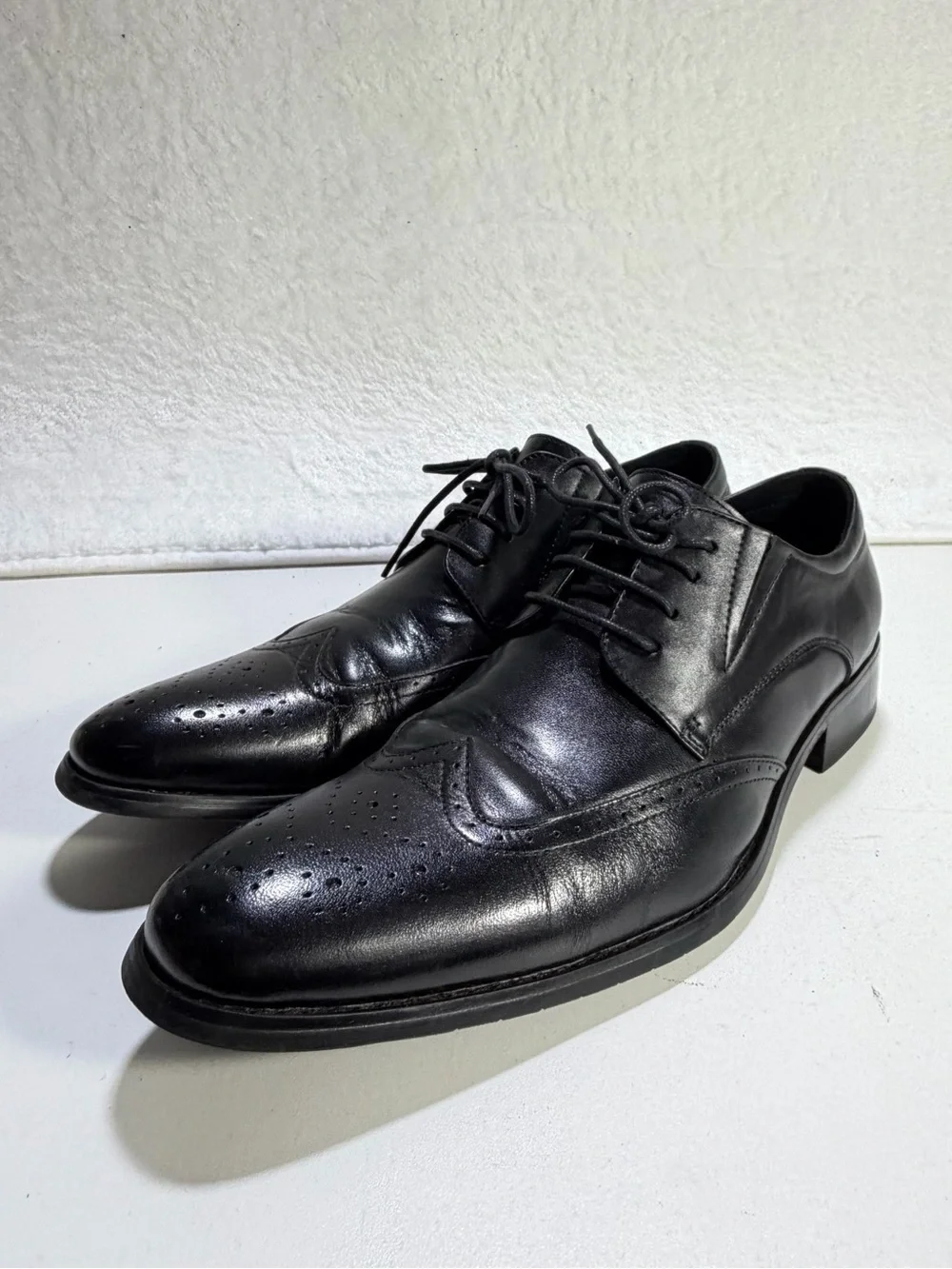CUMAR Italy Mens Leather Wingtip Brogue Dress Shoes Black EU 41 us size 8 or 8.5